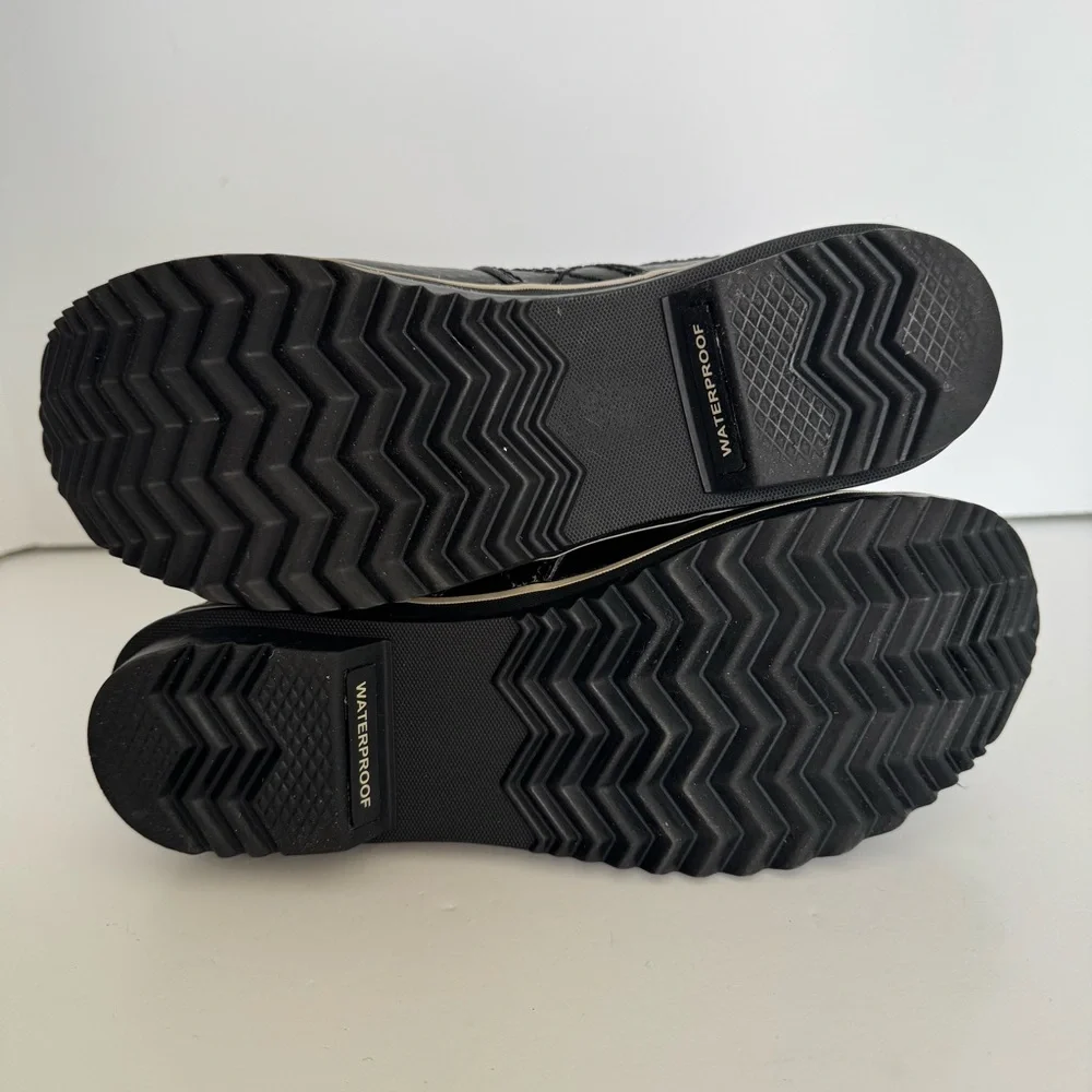 Sorel stay warm